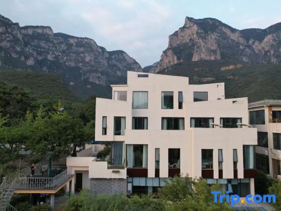 Цзяочжоу: Yuntai Mountain Yiyuan