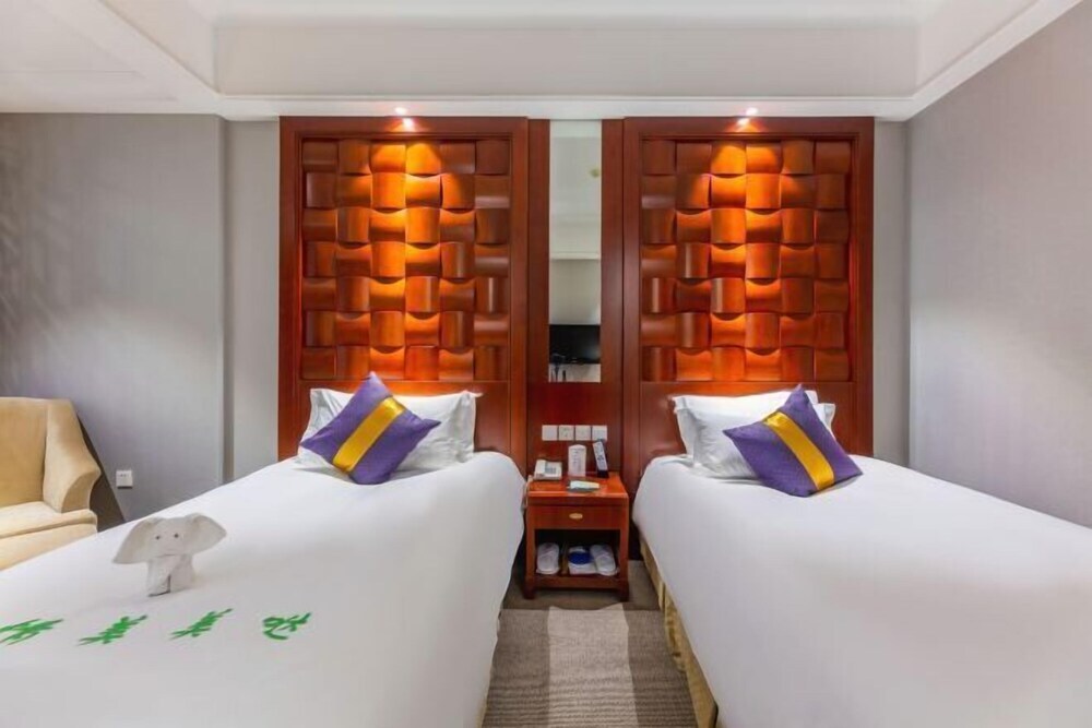 Ичан: Gezhouba Hotel
