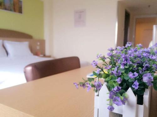 Чжэнчжоу: 7Days Inn Zhengzhou Renmin Road Subway Station Da Shanghai City