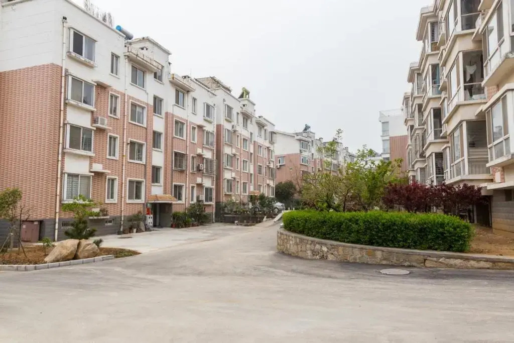 【locals】Taian Taishan District Baolongcity Square — фото 5