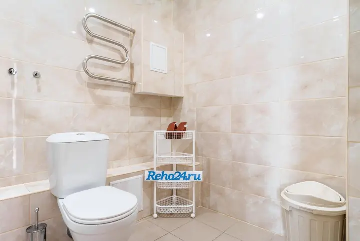 Нижний Новгород: RentHouse (РентХаус) на Волжской набережной