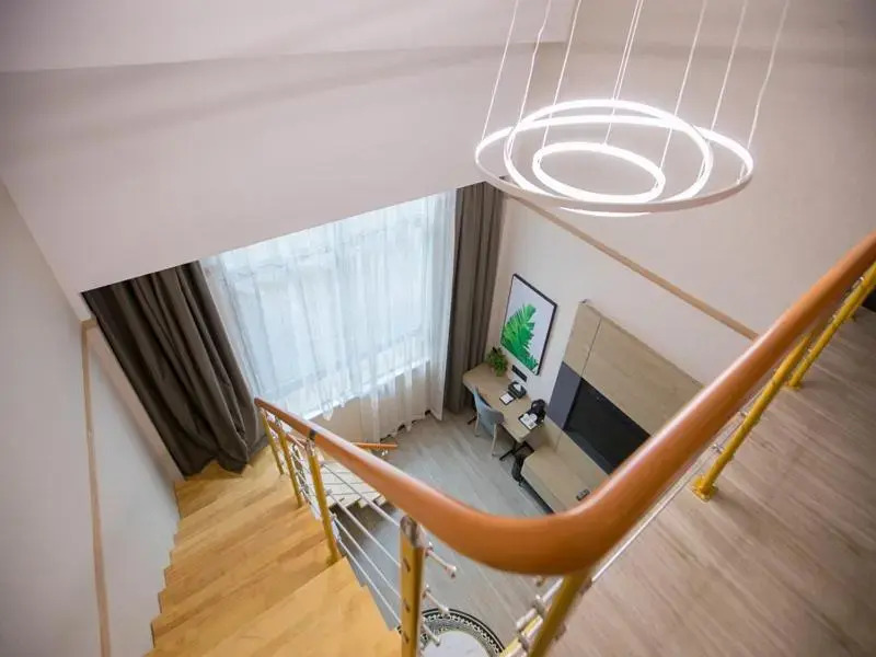 Шаоксинг: Up And In Zhejiang Shaoxing Zhuji Fengqiao Town