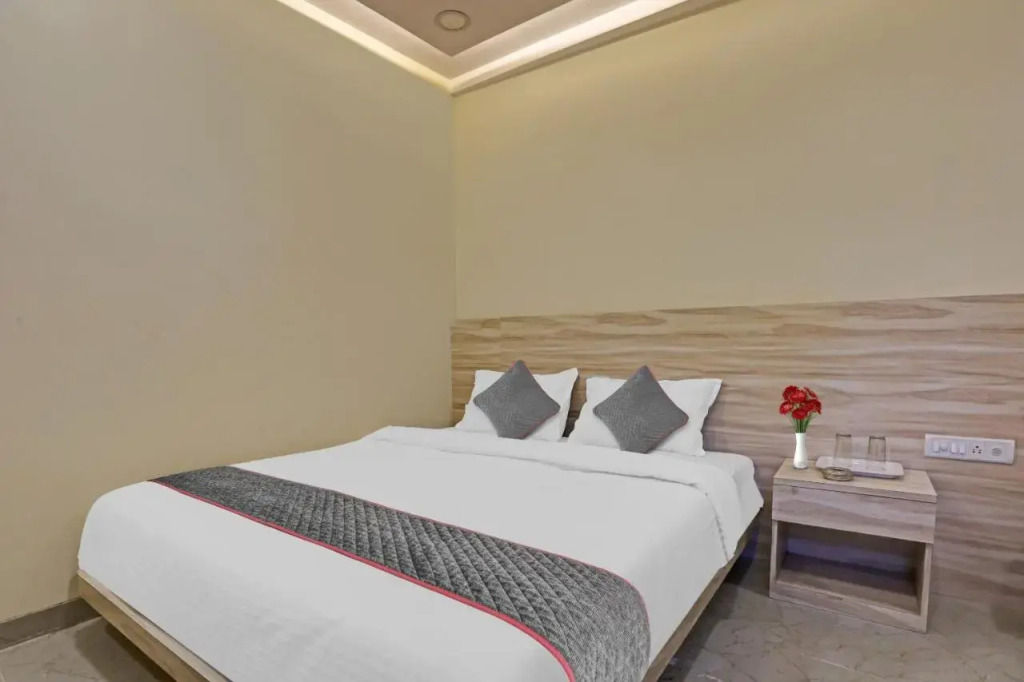 Мумбаи: Collection O 80650 Hotel Kiwi International