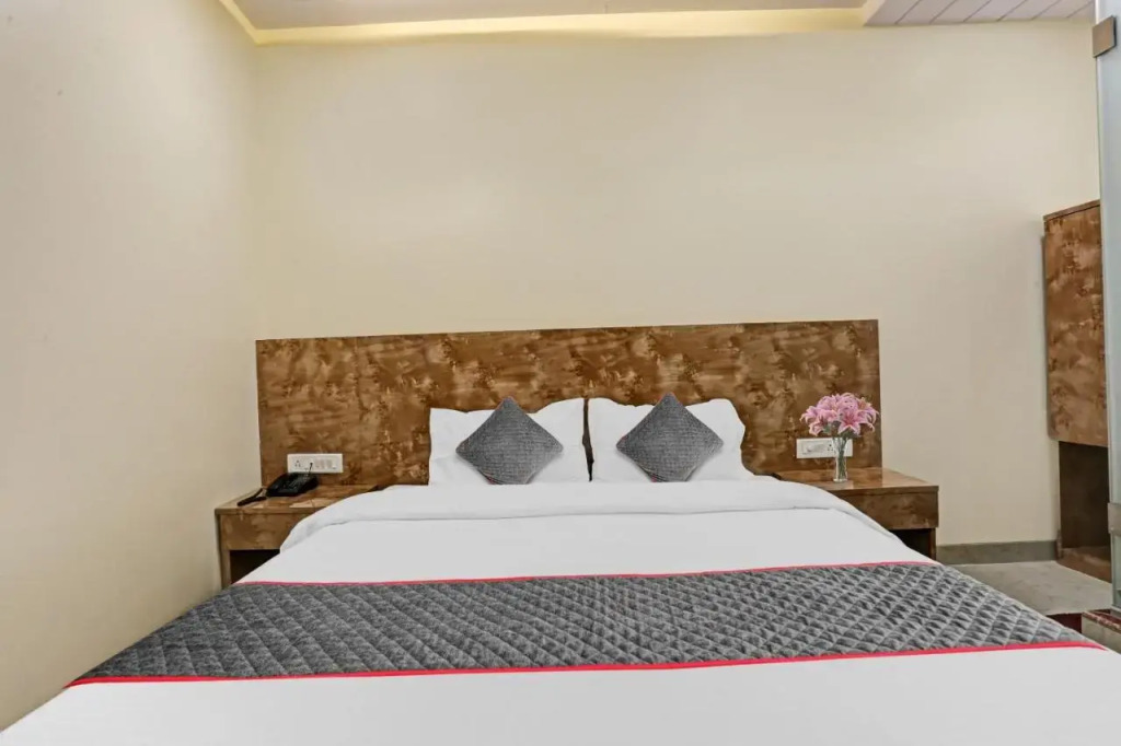 Мумбаи: Collection O 80650 Hotel Kiwi International