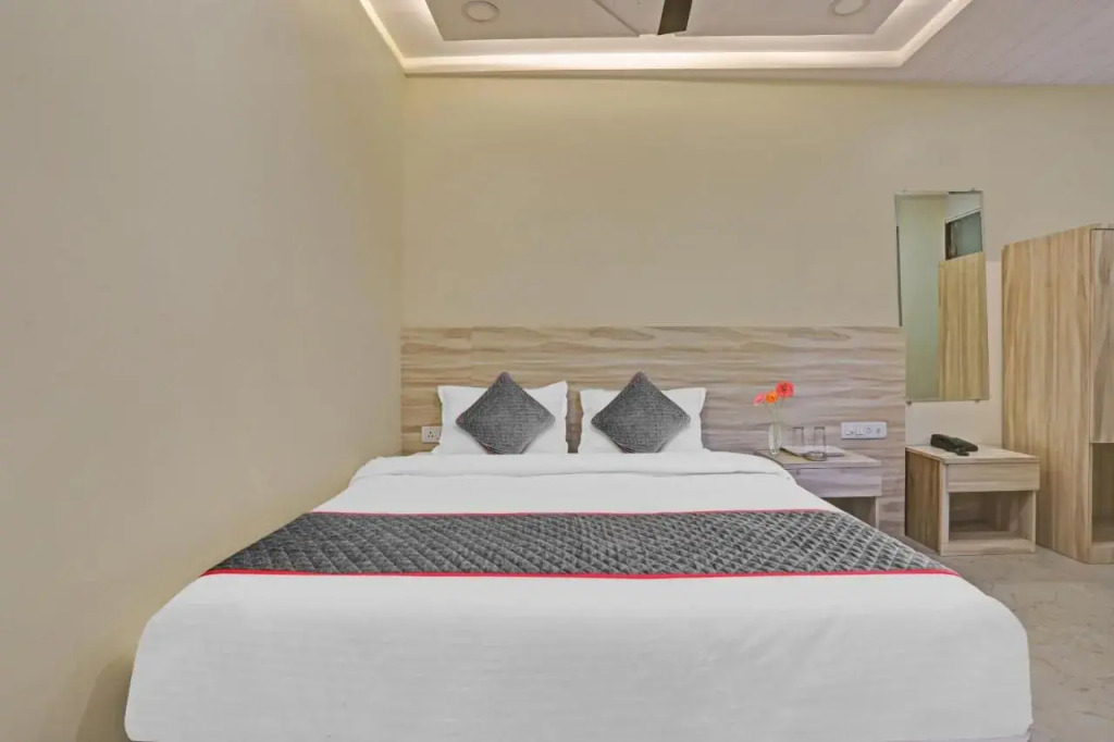 Мумбаи: Collection O 80650 Hotel Kiwi International