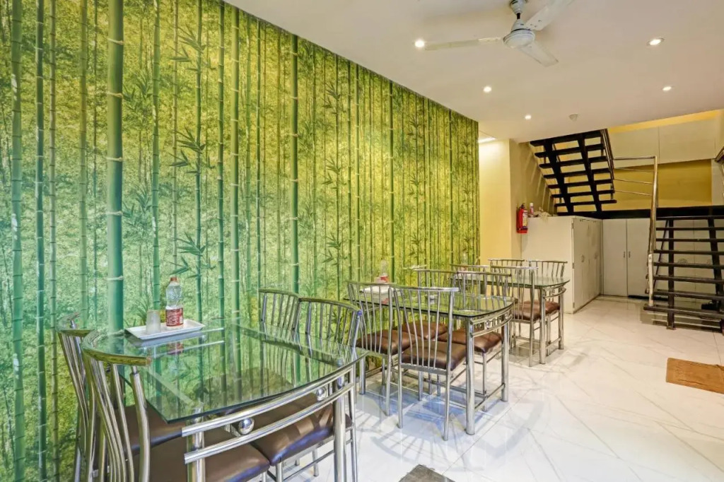 Мумбаи: Collection O 80650 Hotel Kiwi International