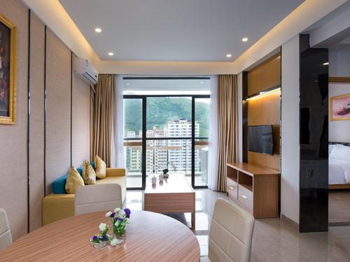 Хойчжоу: Vienna International Hotel Huizhou Daya Bay Century City