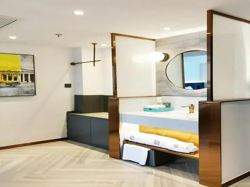 Хэншуй: Lanou Hotel Taocheng Hengshui Middle School