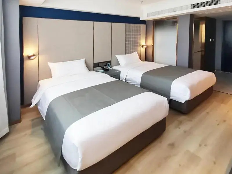 Хэншуй: Lanou Hotel Taocheng Hengshui Middle School
