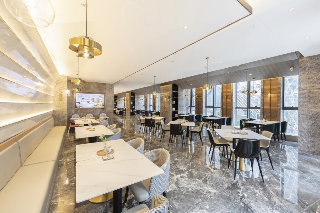 Чжэнчжоу: Atour Hotel Zhengzhou East Station Longzi Lake