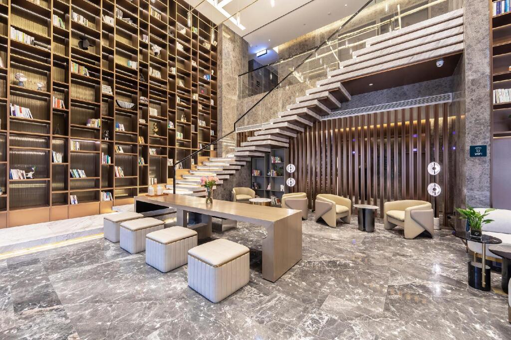 Чжэнчжоу: Atour Hotel Zhengzhou East Station Longzi Lake