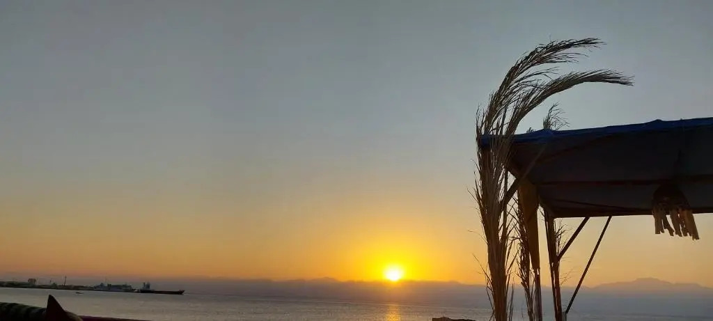 Нувейба: Perry’s Island