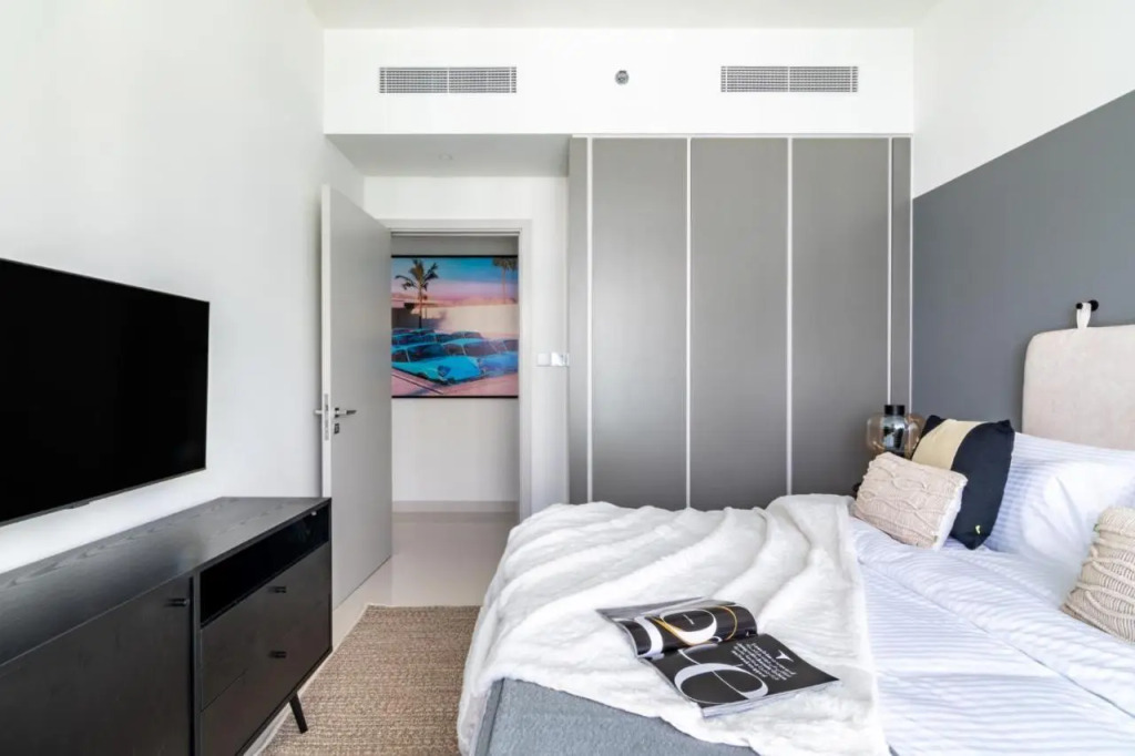 Дубай: The Smart Concierge - Sunrise Bay Tower 1
