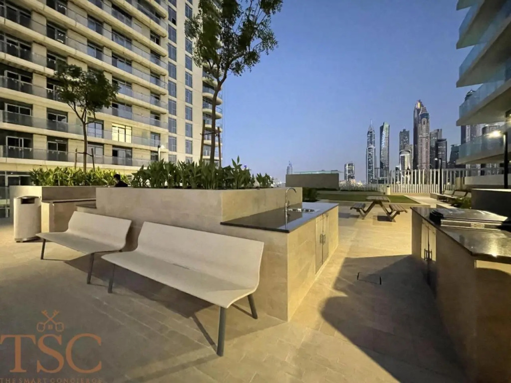 Дубай: The Smart Concierge - Sunrise Bay Tower 1