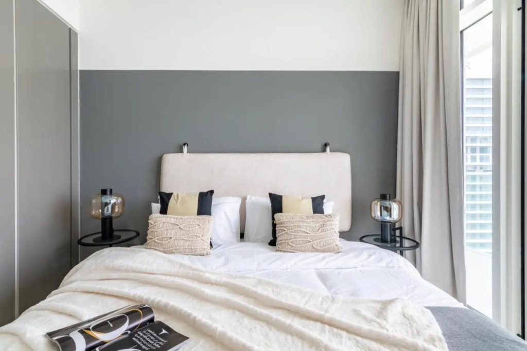 carousel image 3
