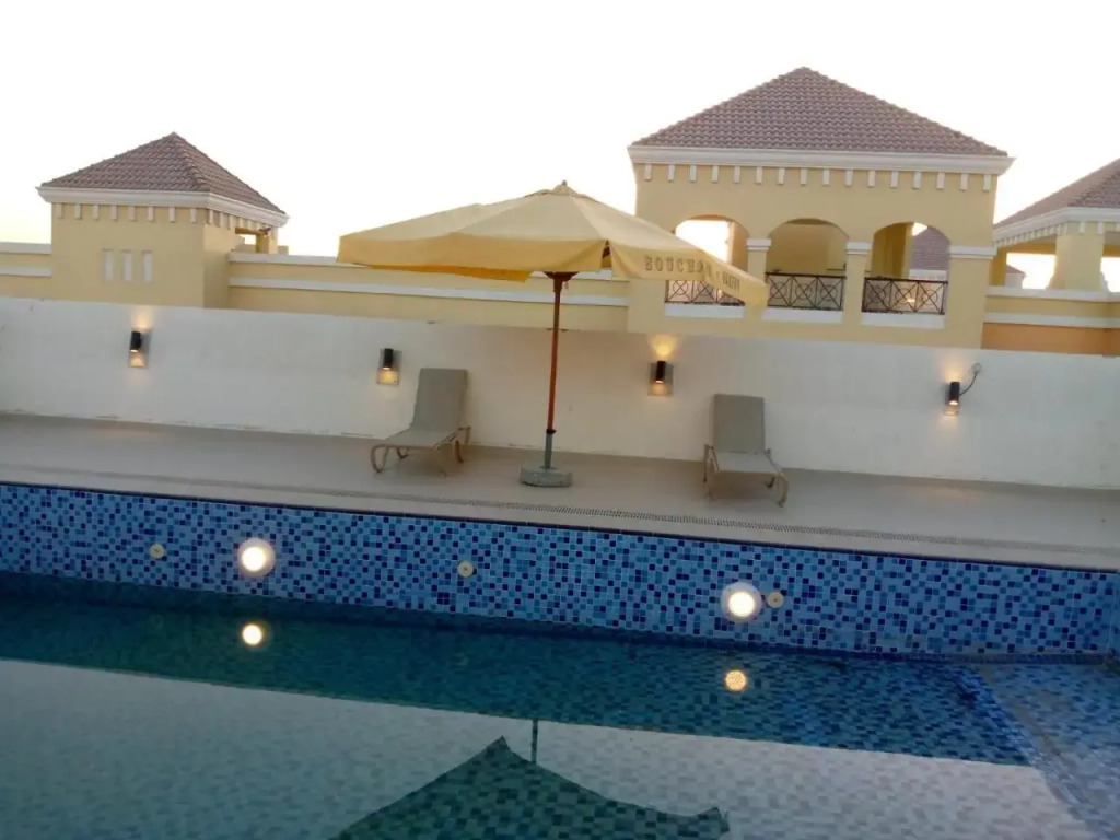 Дубай: Golden Gulf Vacation Homes L L C