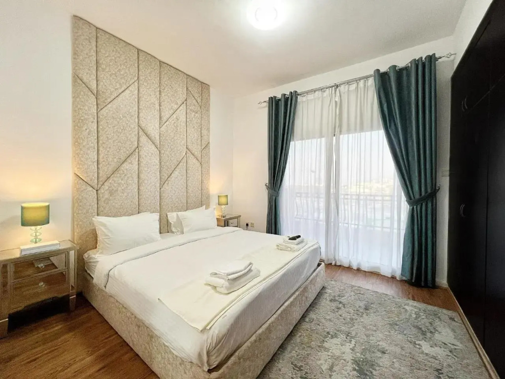 Дубай: Relaxing 1 Bedroom with All Facilities