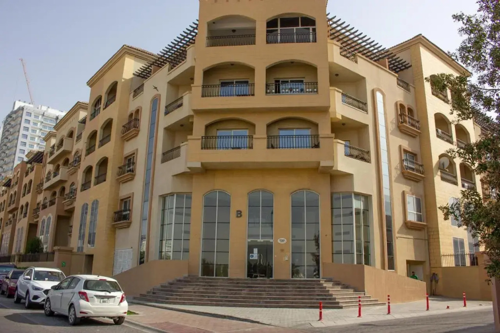 Дубай: Relaxing 1 Bedroom with All Facilities