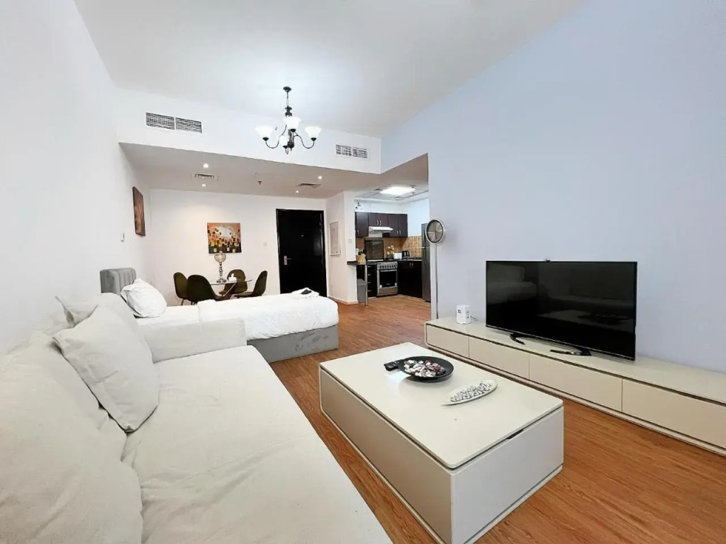 Дубай: Relaxing 1 Bedroom with All Facilities
