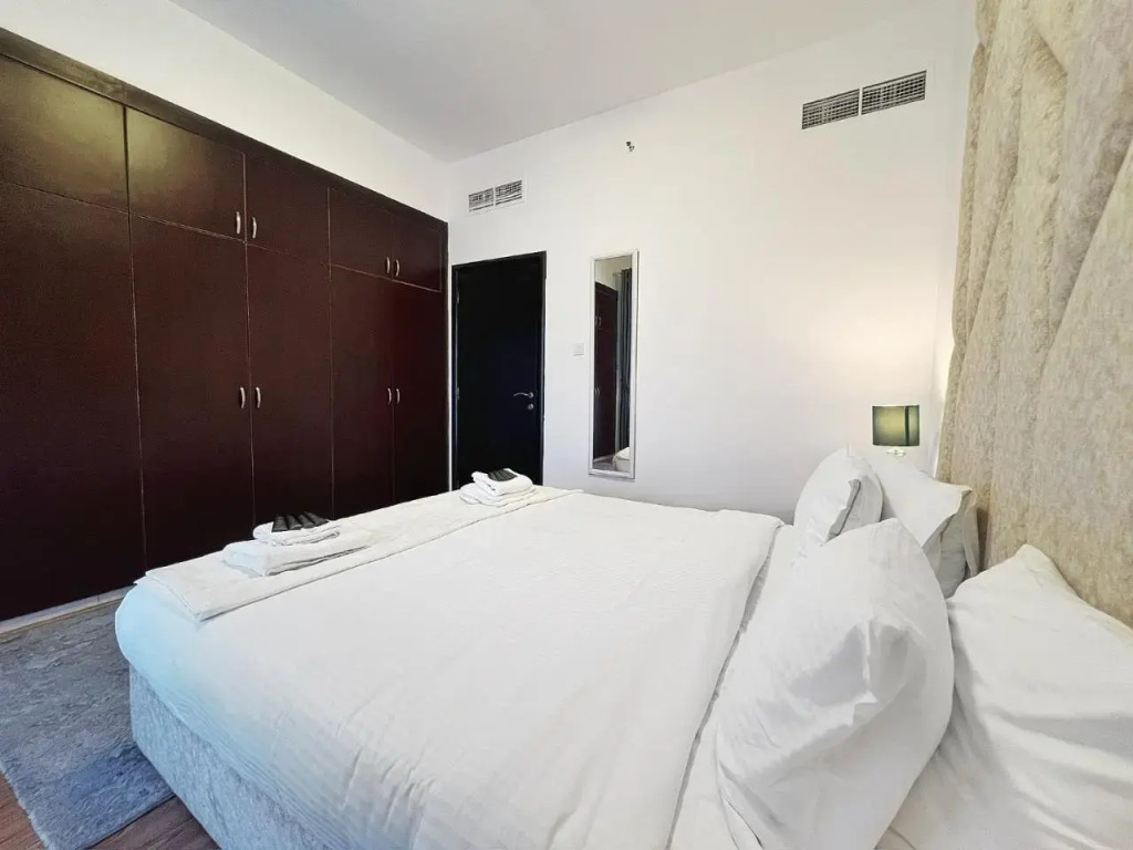 Дубай: Relaxing 1 Bedroom with All Facilities