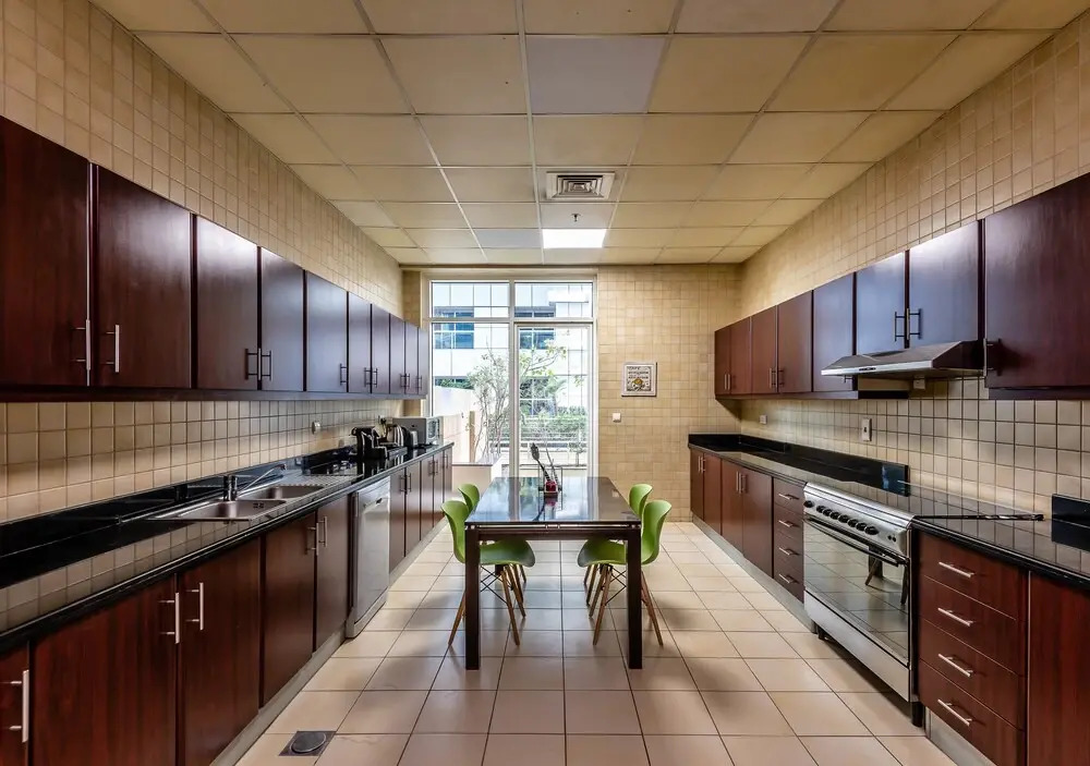 Дубай: Dubai Marina - Jumeirah Living Marina Gate 3 3804