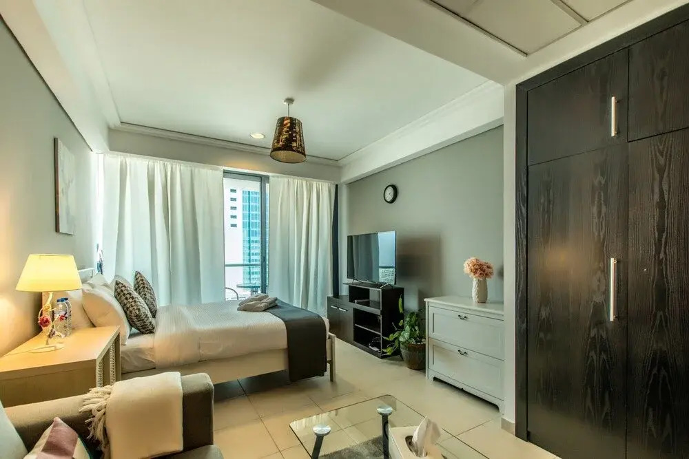 Дубай: Cozy studio at Goldcrest Views 2 JLT