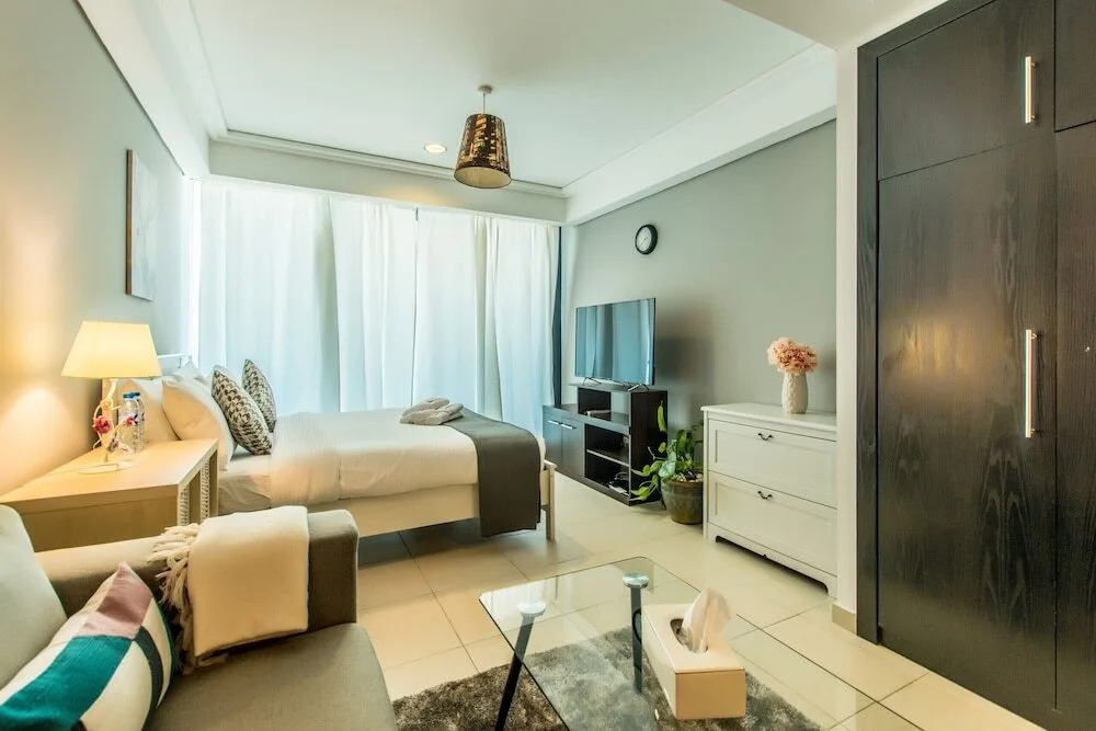 Дубай: Cozy studio at Goldcrest Views 2 JLT