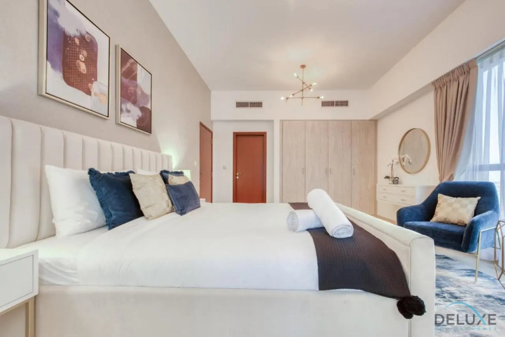 Дубай: Radiant 2br at Sadaf 7 Jbr by Deluxe Holiday Homes
