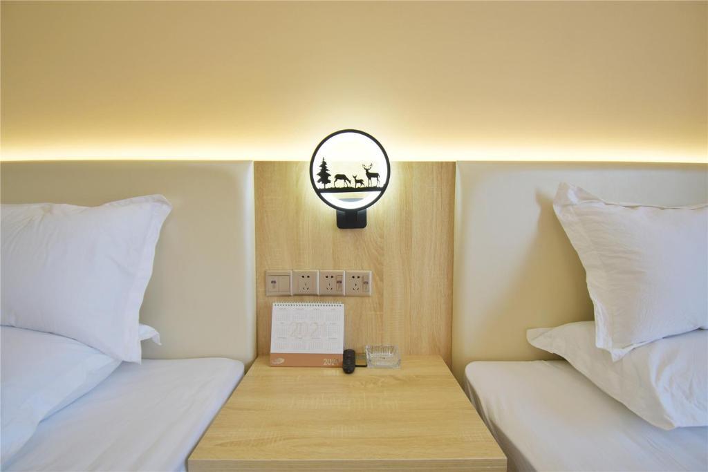 Лоян: Locals Apartment Inn 04