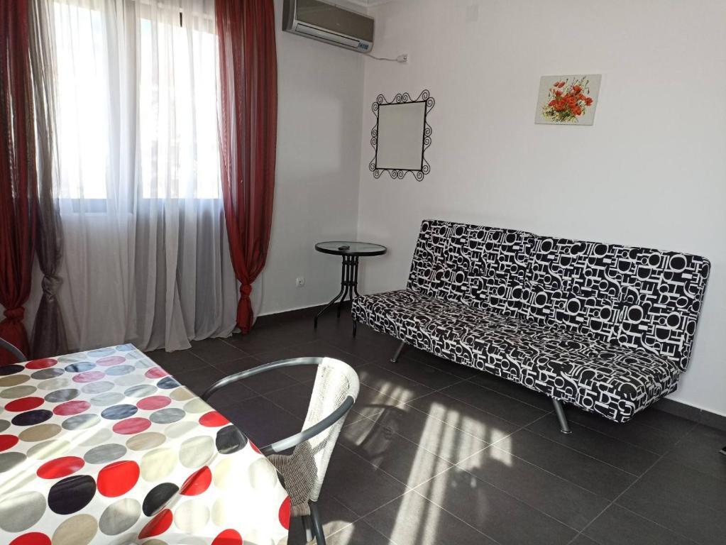 Сутоморе: Yuriy apartments 1