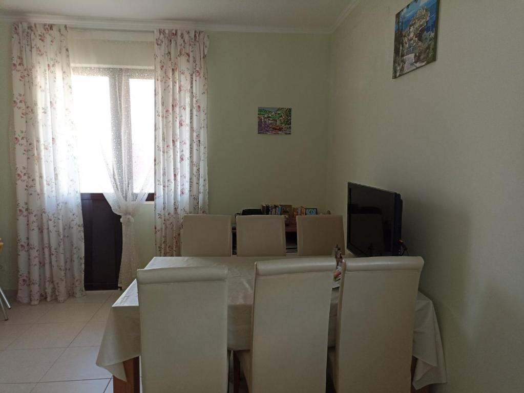 Сутоморе: Yuriy apartments 1
