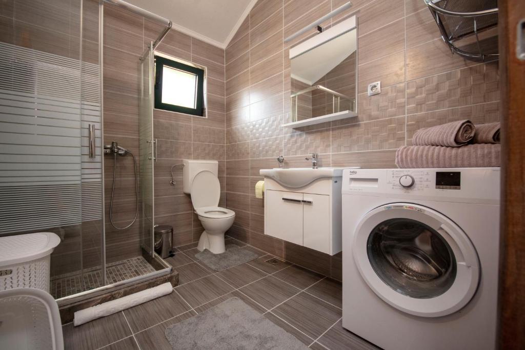 Доброта: Fortress View apartment II