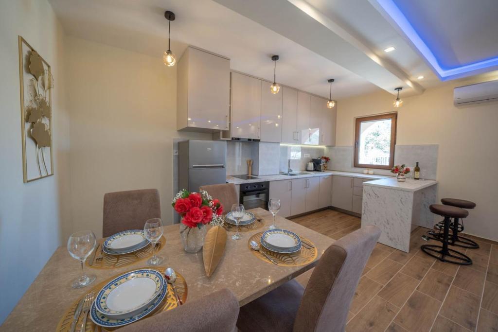 Котор: Apartment Vento di Bocche II
