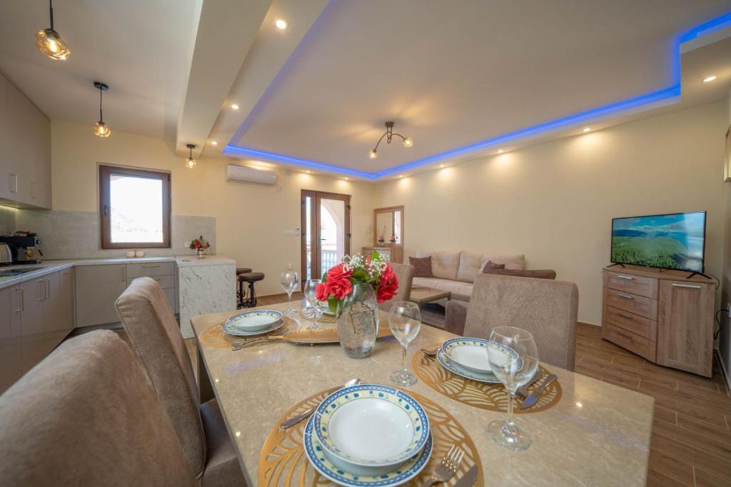 Котор: Apartment Vento di Bocche II