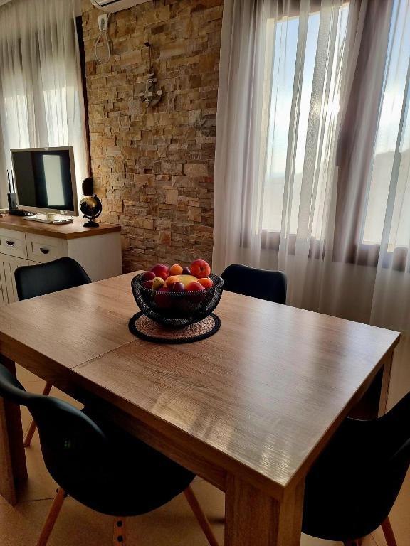 Бар: Apartment Tomanovic