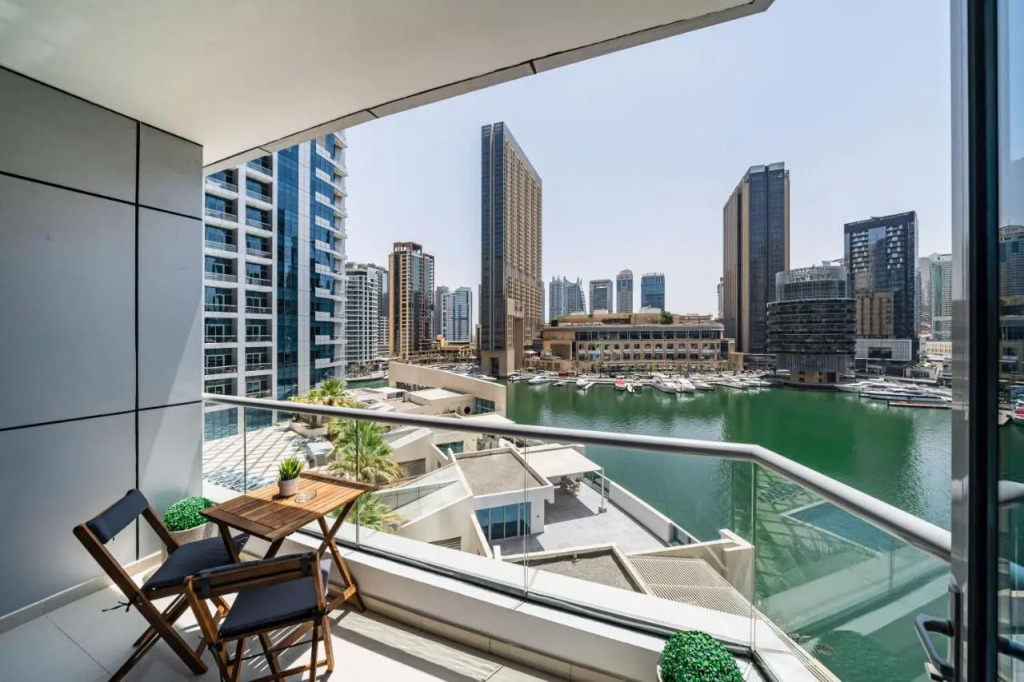 Дубай: Cute 1br - Dubai Marina Views - Walk 9min To Beach