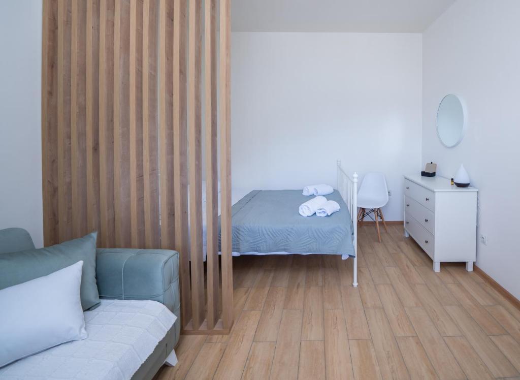 3M - Stylish studio apartment with terrace — фото 1