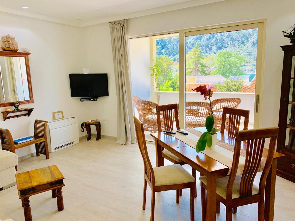 Доброта: P&I Apartments Jadranska 74,Dobrota