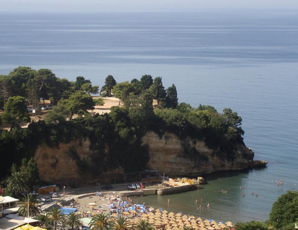 Ульцинь: 3 Bedroom Apartment Ulcinj