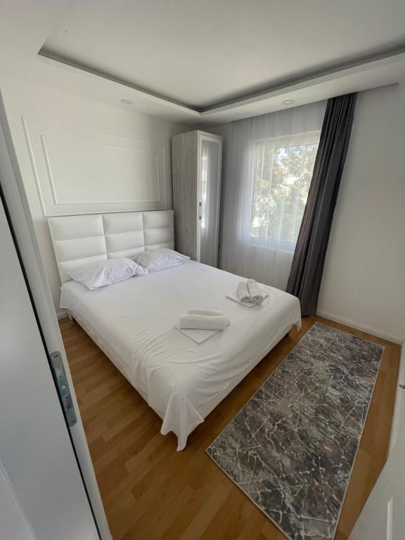 Ульцинь: Days Inn Long Beach