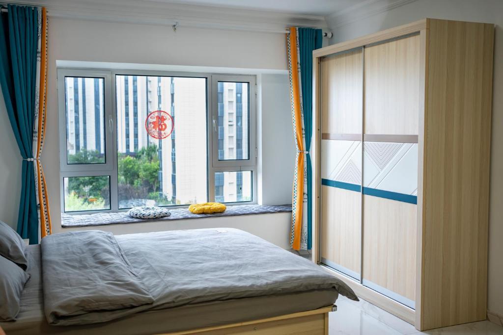 Циньхуандао: Locals Apartment Inn 15