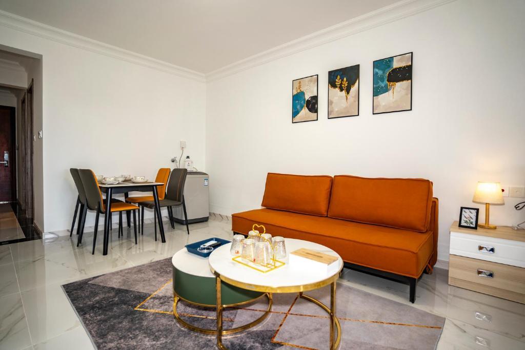 Циньхуандао: Locals Apartment Inn 15