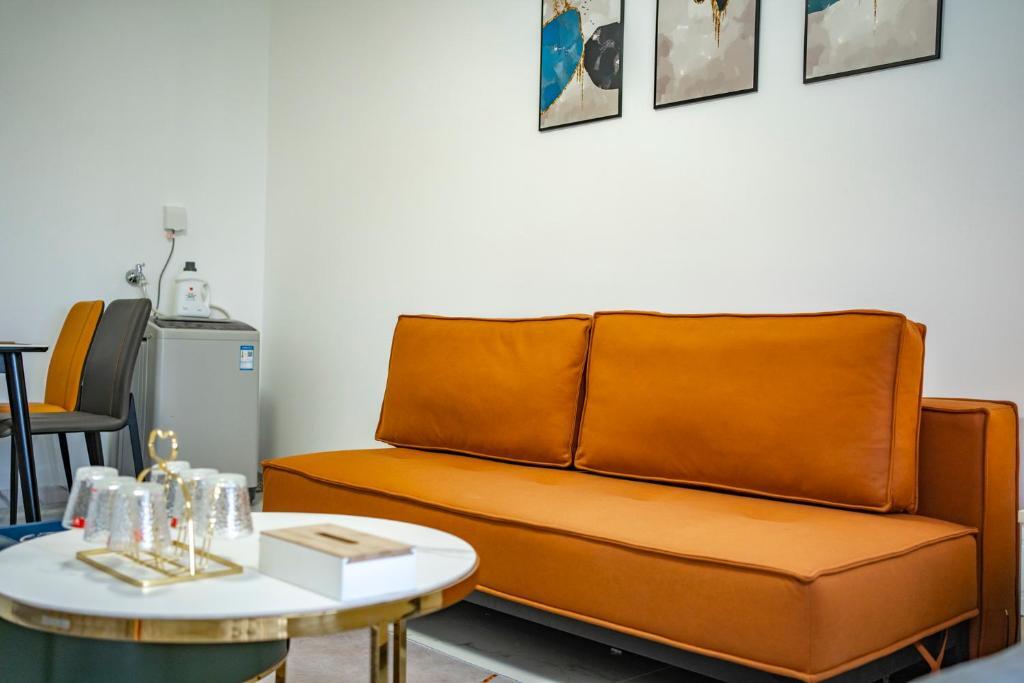 Циньхуандао: Locals Apartment Inn 15