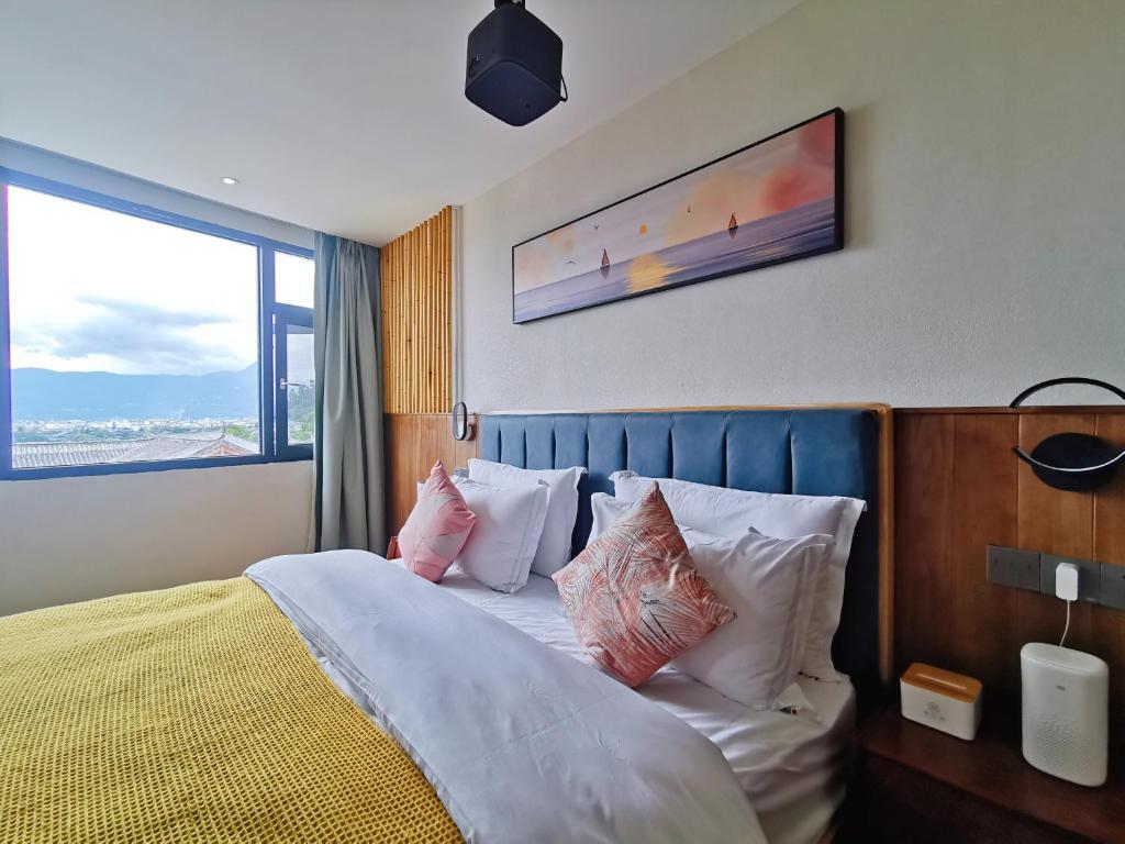 Лицзян: Lijiang SuYunJian Homestay