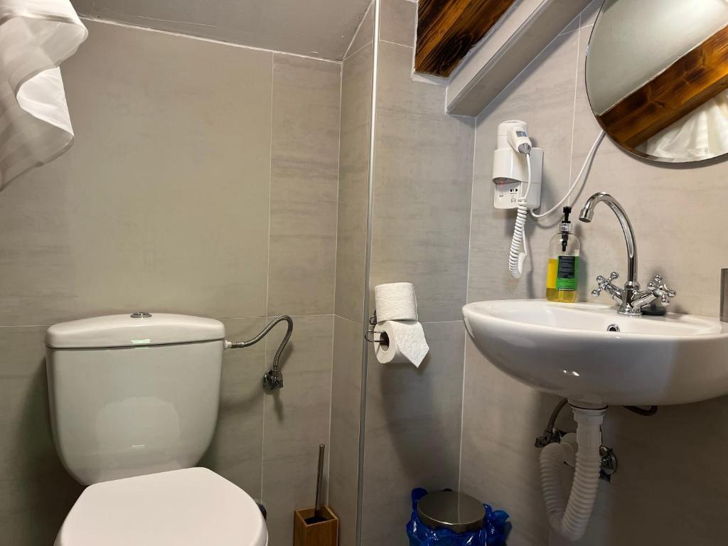 HealthyStudio512 Apartments — фото 3