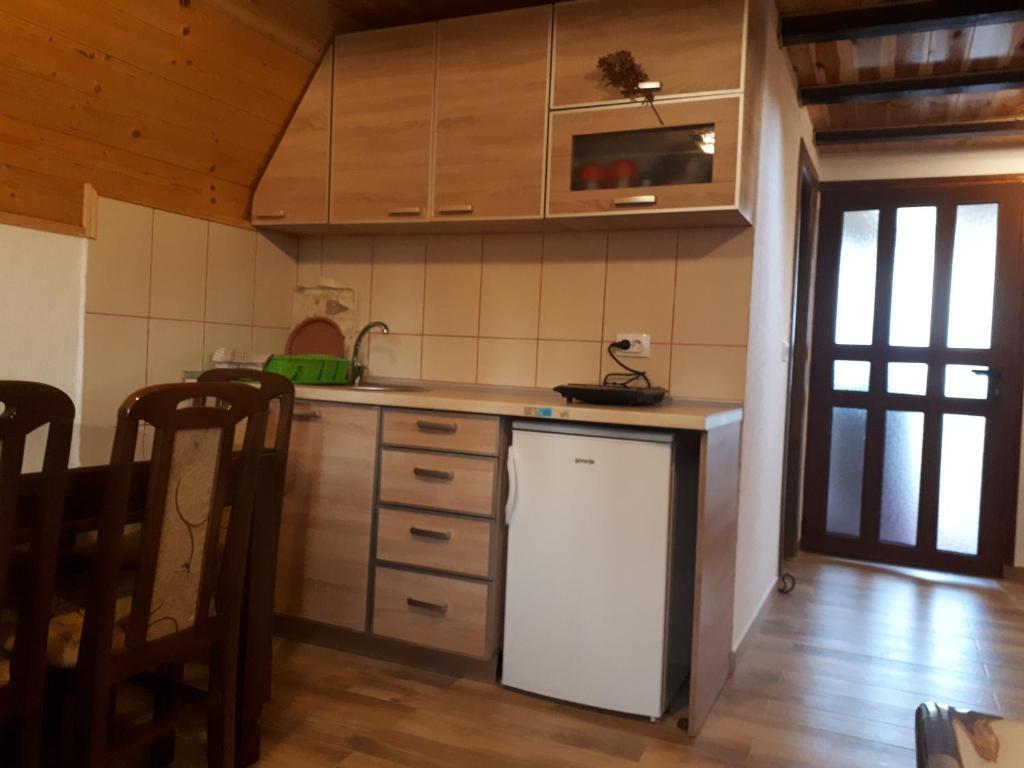 carousel image 3