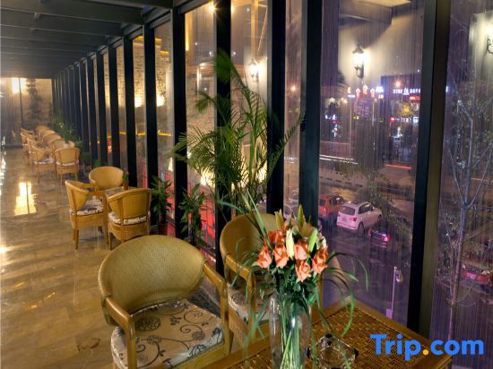 Чунцин: Red Lion Hotel