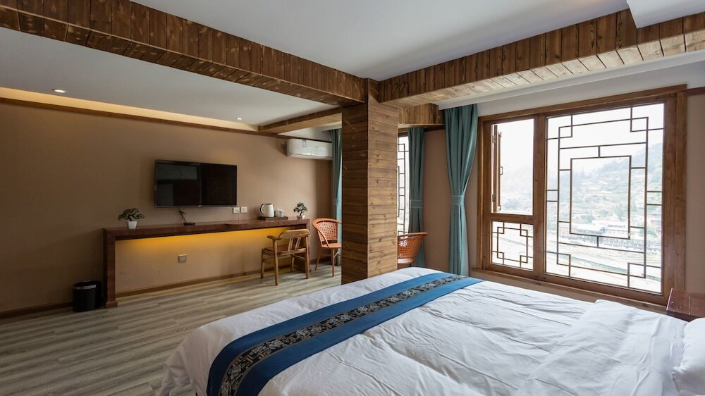 Floral Hotel Xijiang Banshan Yunfu — фото 3