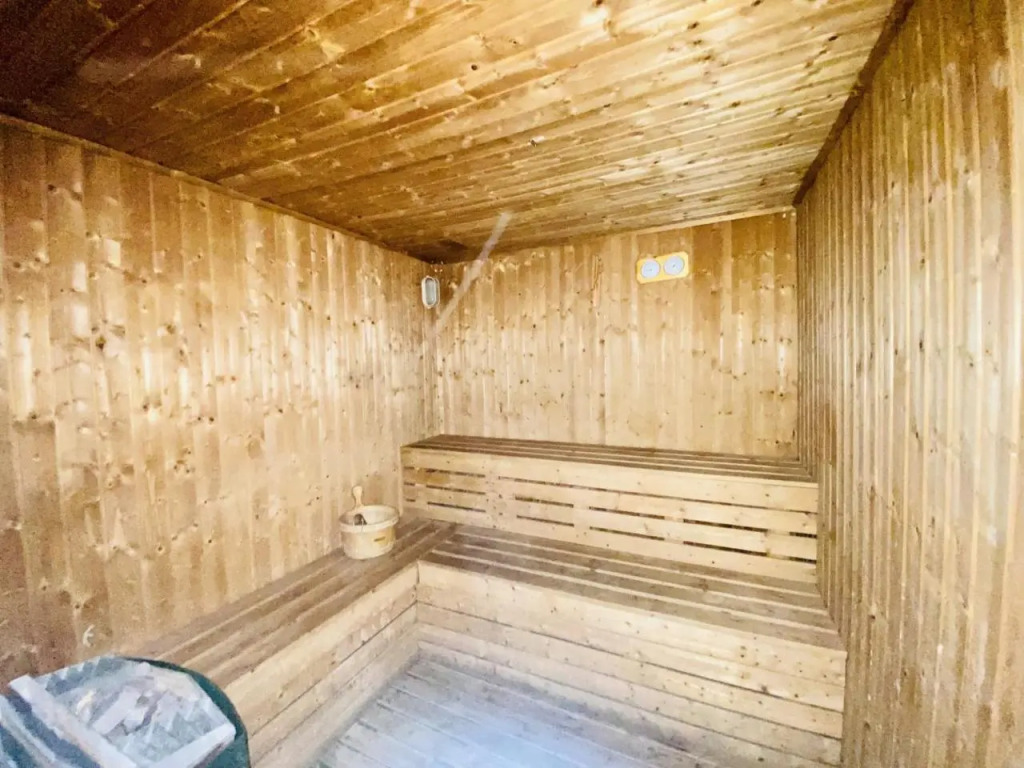 Дубай: Lv13 - Elegant Studio in Lake View Tower