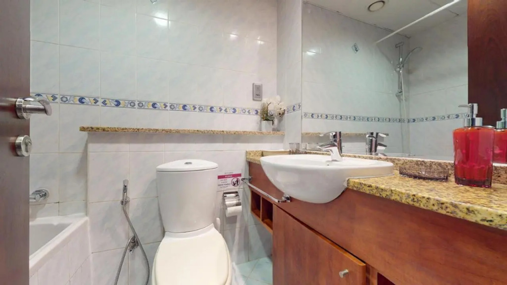 Дубай: Lv13 - Elegant Studio in Lake View Tower